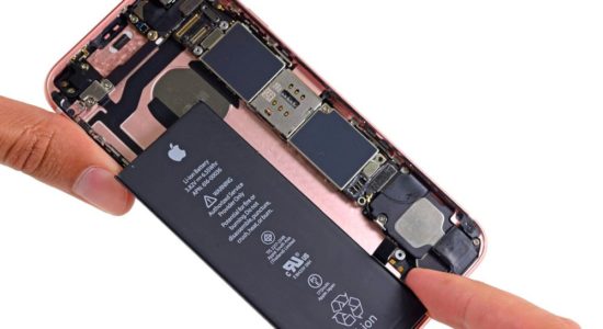 Как заменить батарею на iPhone 6s Plus