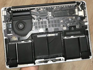 купить аккумулятор на MacBook Pro 13