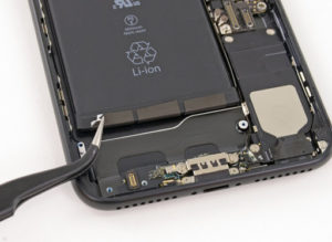 аккумулятор на iPhone 7 Plus